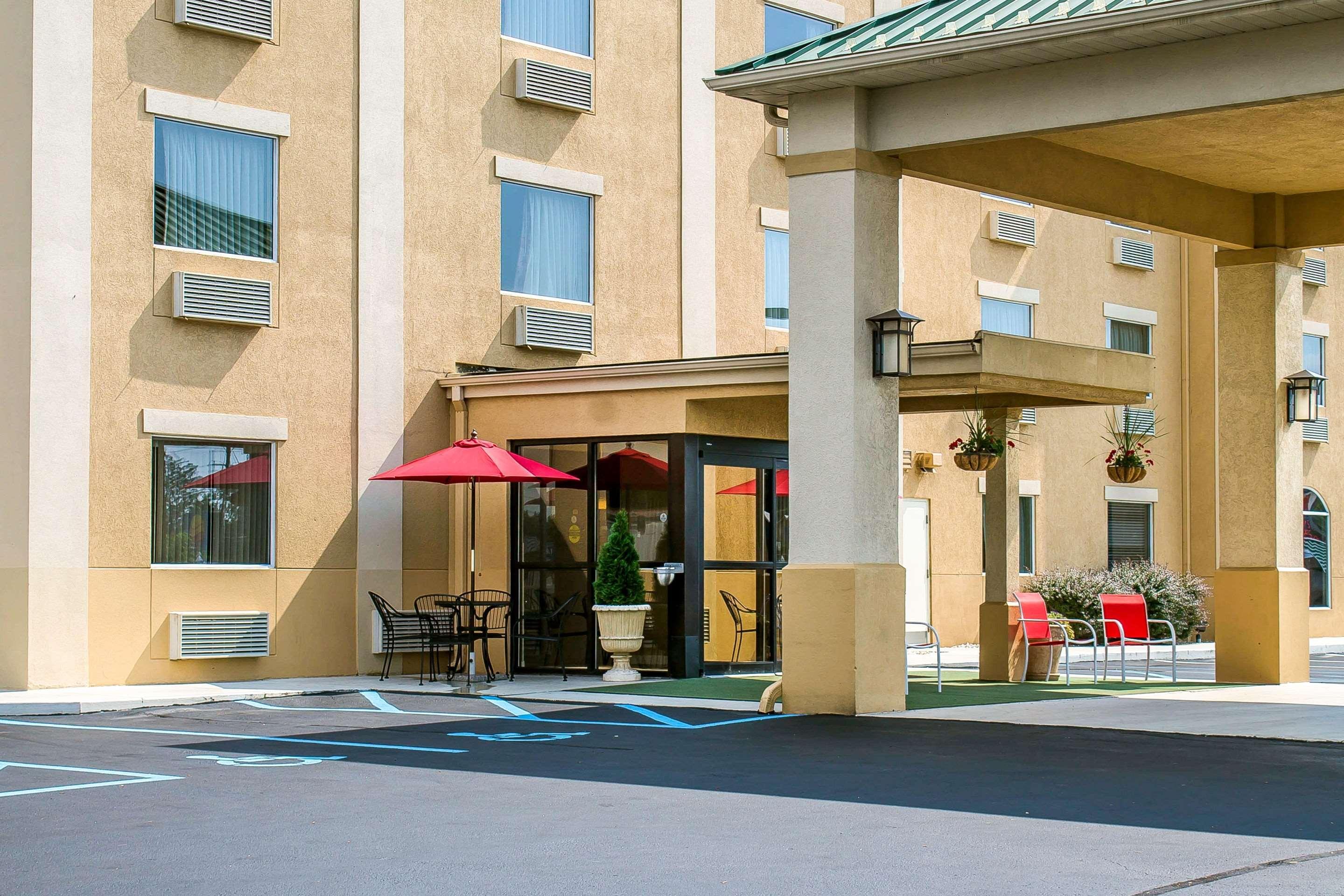 Comfort Inn & Suites Wilkes Barre - Arena Exterior foto