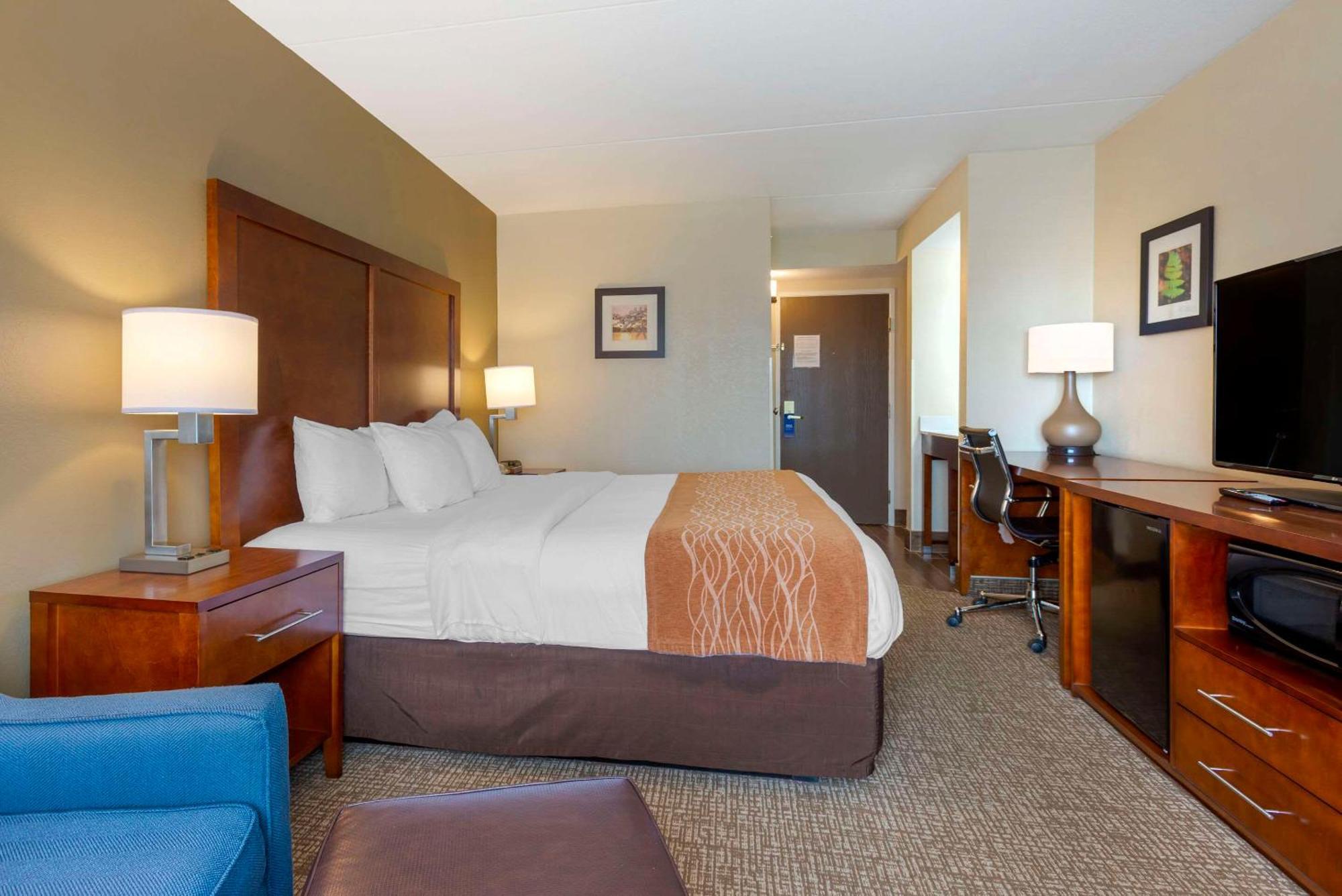 Comfort Inn & Suites Wilkes Barre - Arena Exterior foto